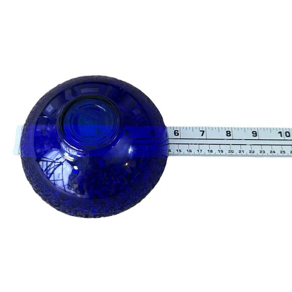 Vintage Cobalt Blue Glass Bowls with Gold Rim 5.5" Round Decorative Lot of 4 - Picture 8 of 8